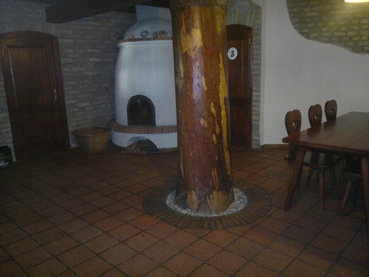 Hajoskert Vendeghaz Hotel Gönyů Exterior foto
